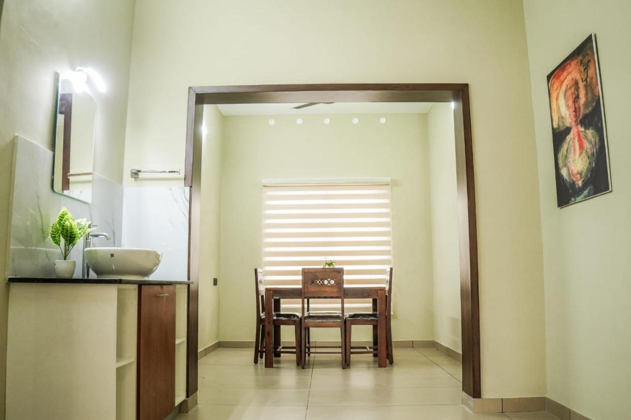 Zennova Furnished Apartment Alappuzha Zewnętrze zdjęcie